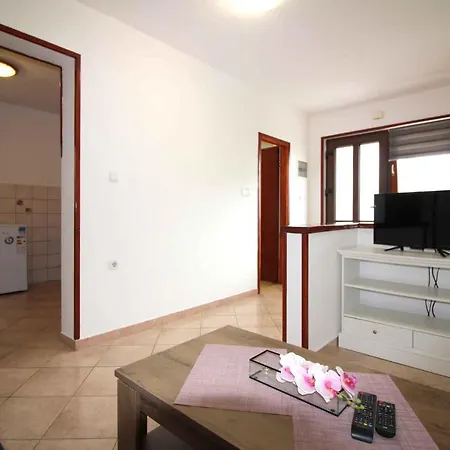 In Porec/istrien 38721 Apartment *